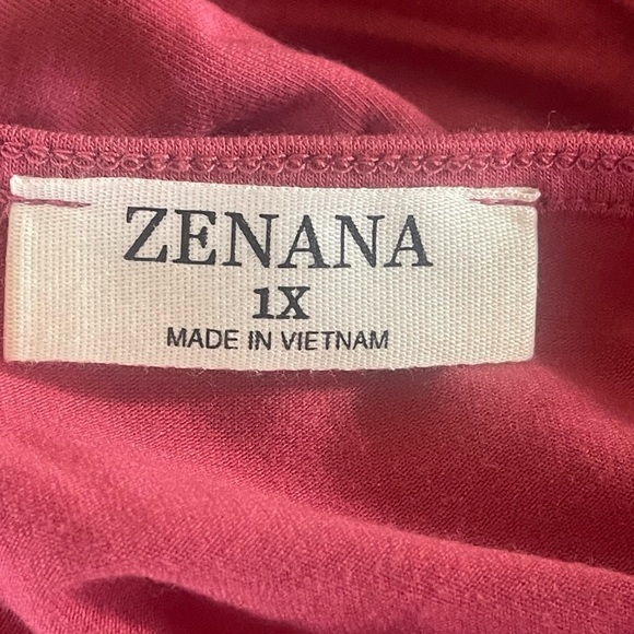 Zenana Romper Size 1X with pockets and elastic waist with back tie closure - Picture 6 of 9